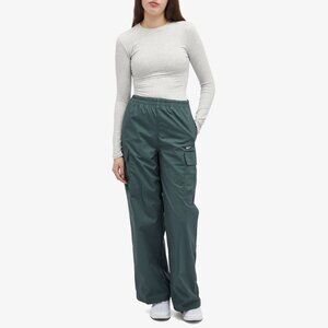 Nike Women's Sportswear Everything Essential Woven Cargo Pant Green Size XL